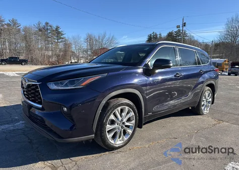 2021 Toyota Highlander Hybrid Limited z USA, uszkodzony, nr VIN 5TDDBRCH2MS531933